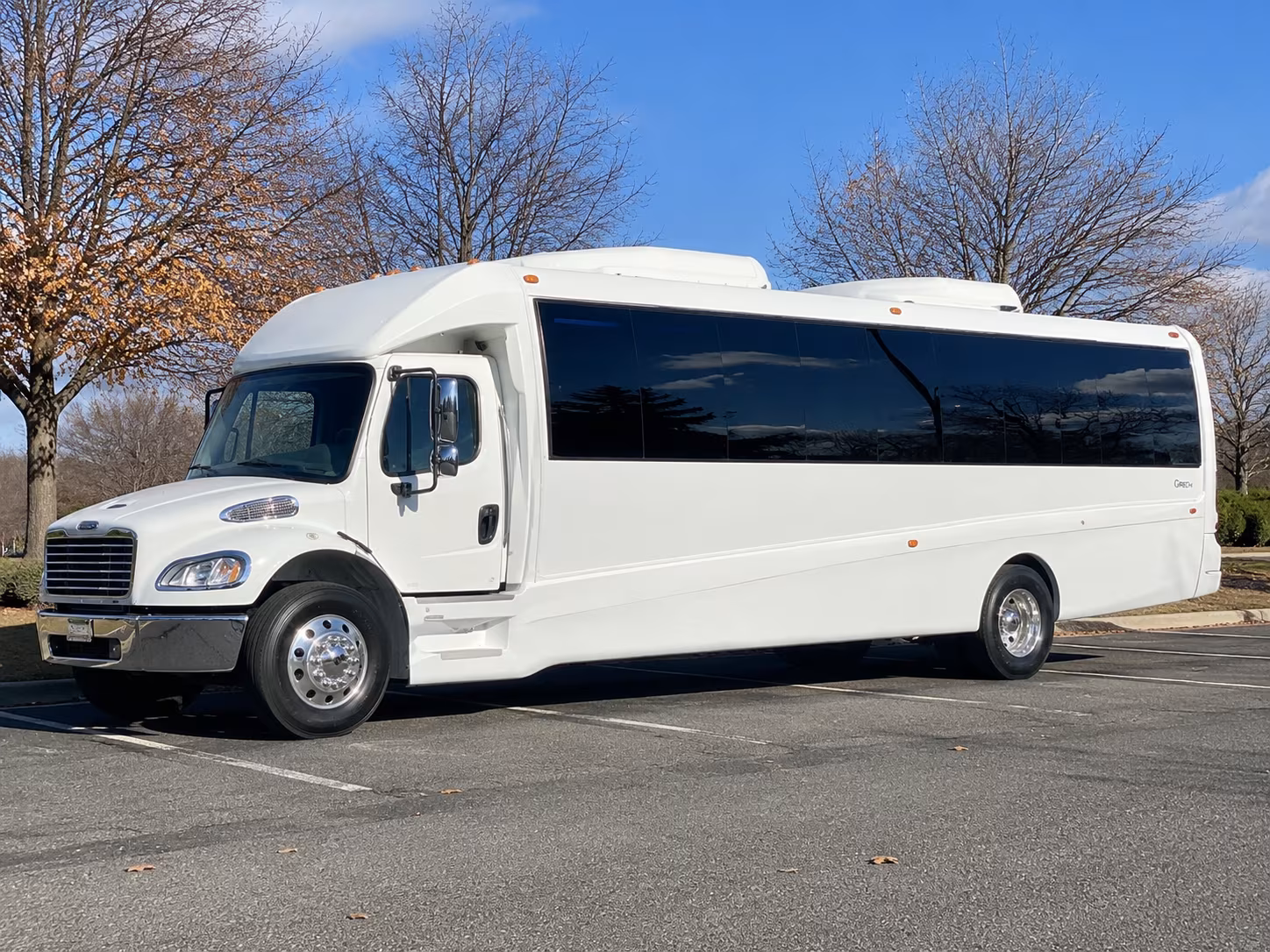 disneyland anaheim resort district party bus rental