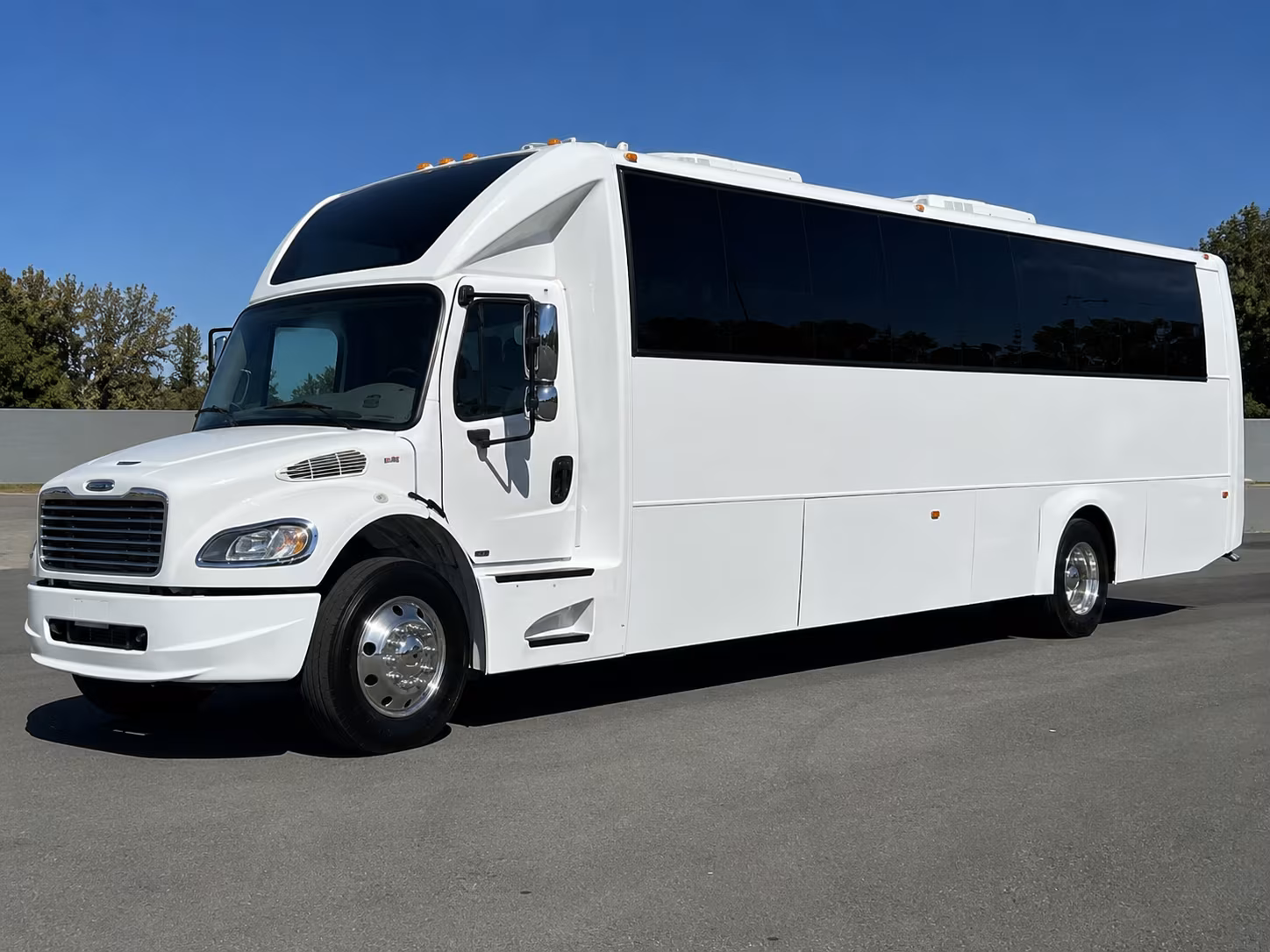 party buses for bachelorette wine tours near yorba linda