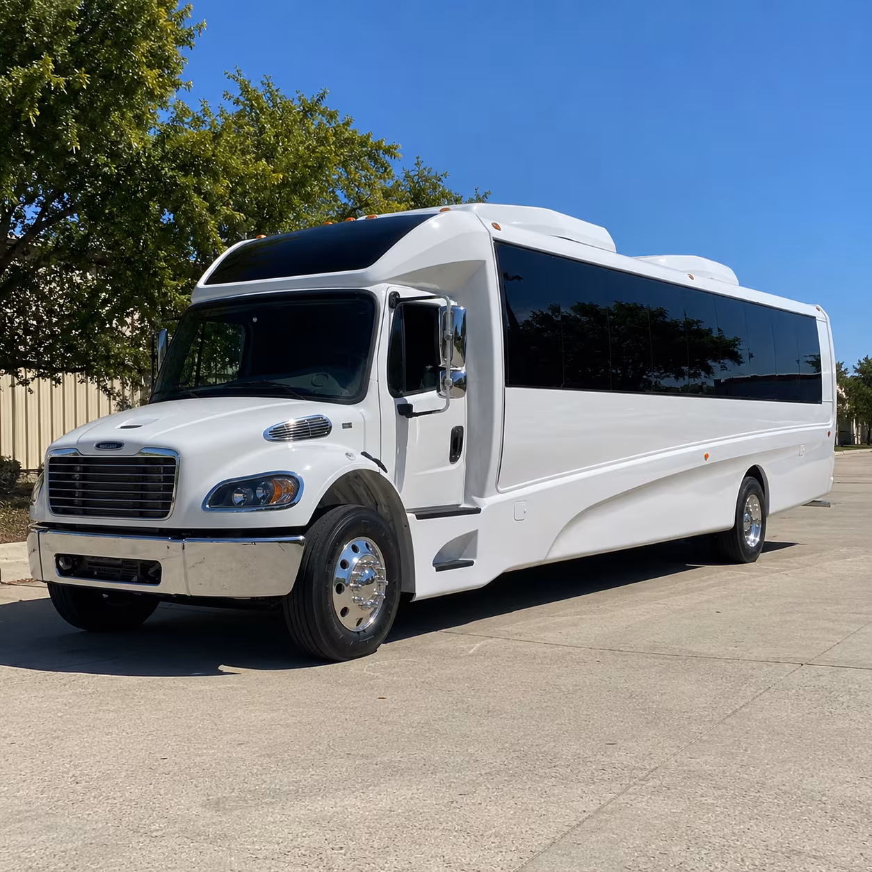 yorba linda 18 passenger minibus